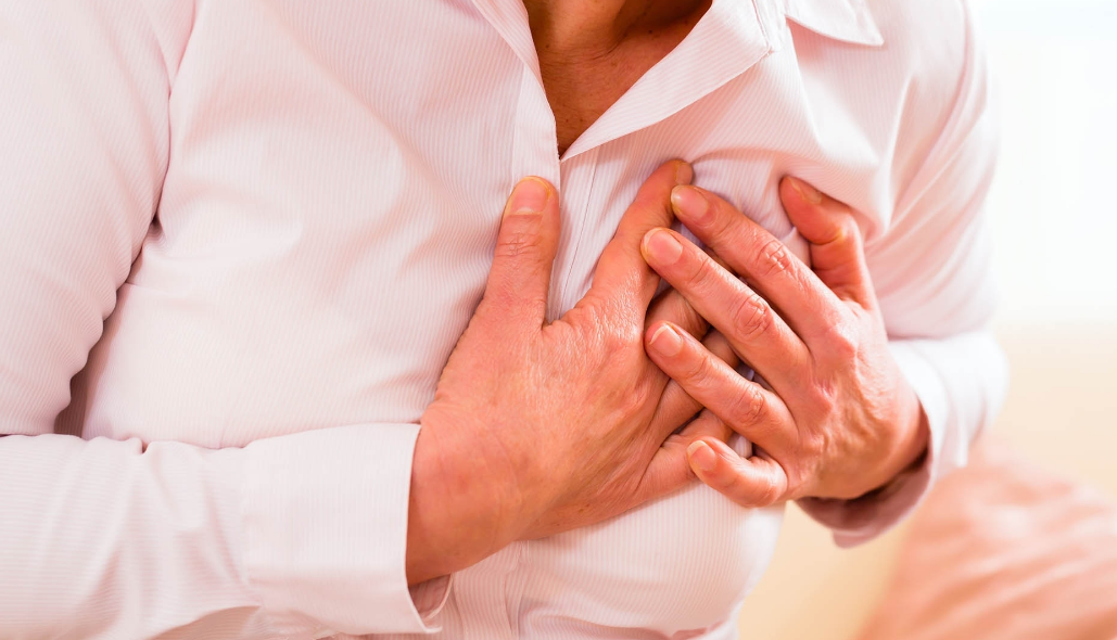 Kalp Krizi Belirtileri ve Nedenleri Nelerdir
