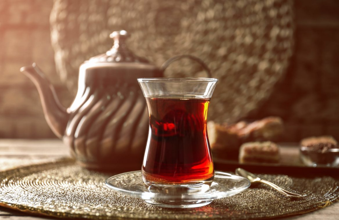 Fazla Çay Tüketmenin Sağlığa Zararları Nelerdir