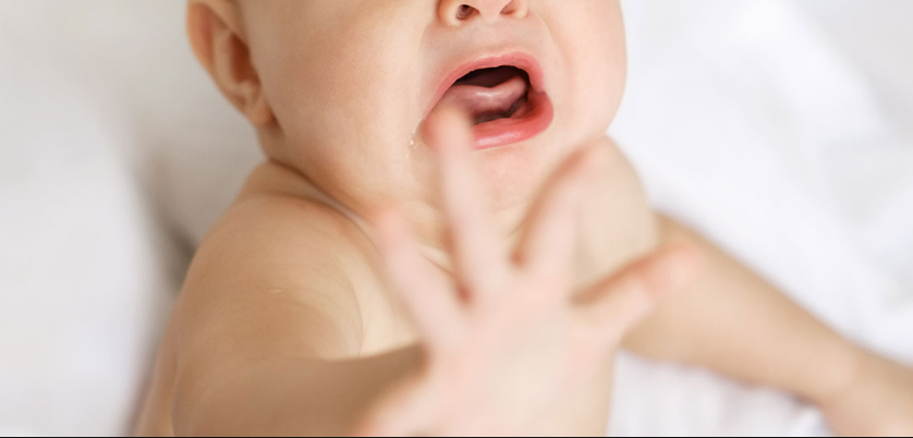 Bebeklerde Diş Eti İltihabının Önlenmesi ve Tedavi Süreci